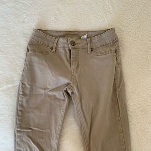 Beige Khaki Pants / Skinny Jeans